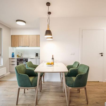 Marina Apartments Zoo Вроцлав Екстериор снимка