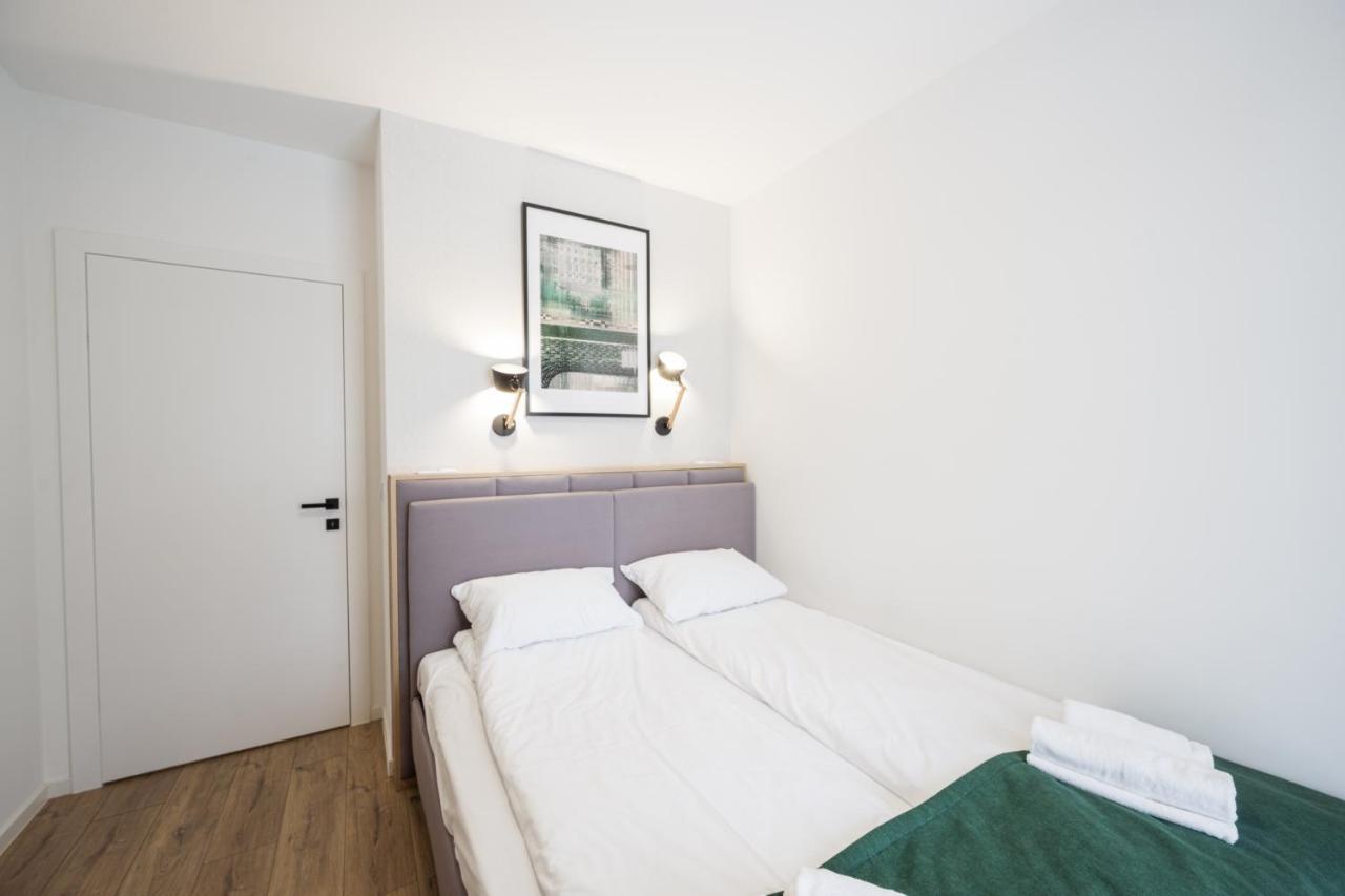 Marina Apartments Zoo Вроцлав Екстериор снимка