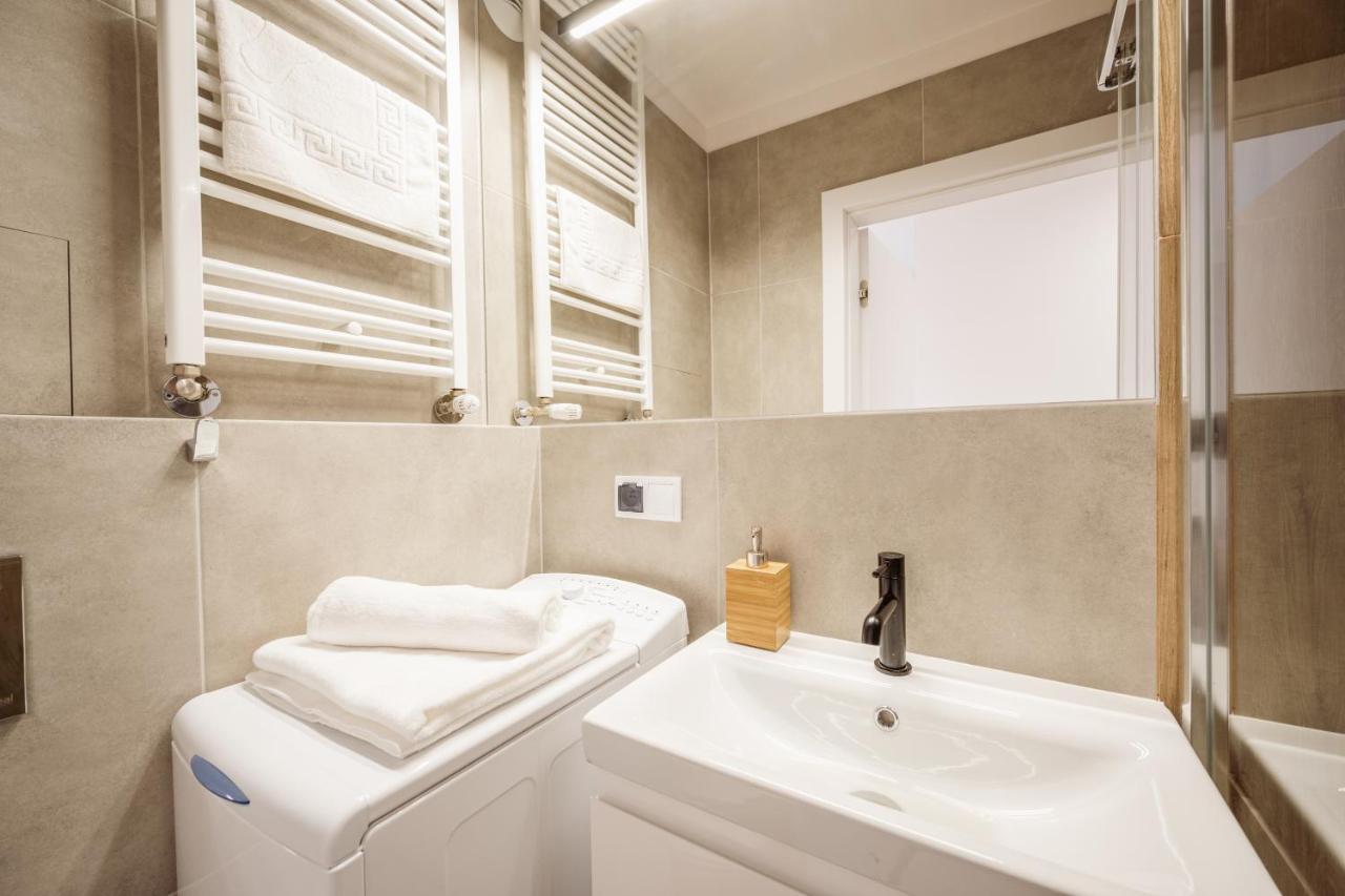 Marina Apartments Zoo Вроцлав Екстериор снимка