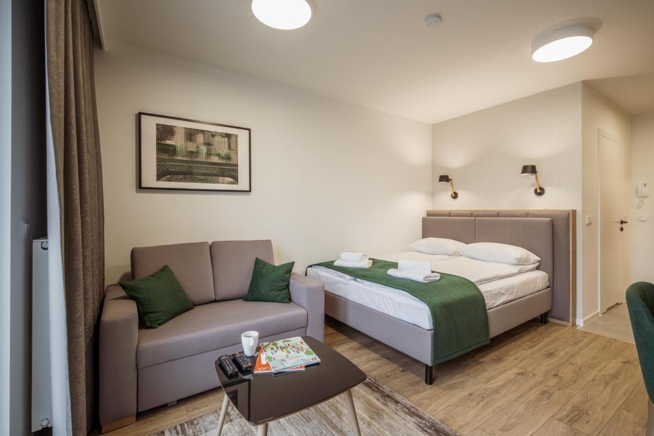 Marina Apartments Zoo Вроцлав Екстериор снимка