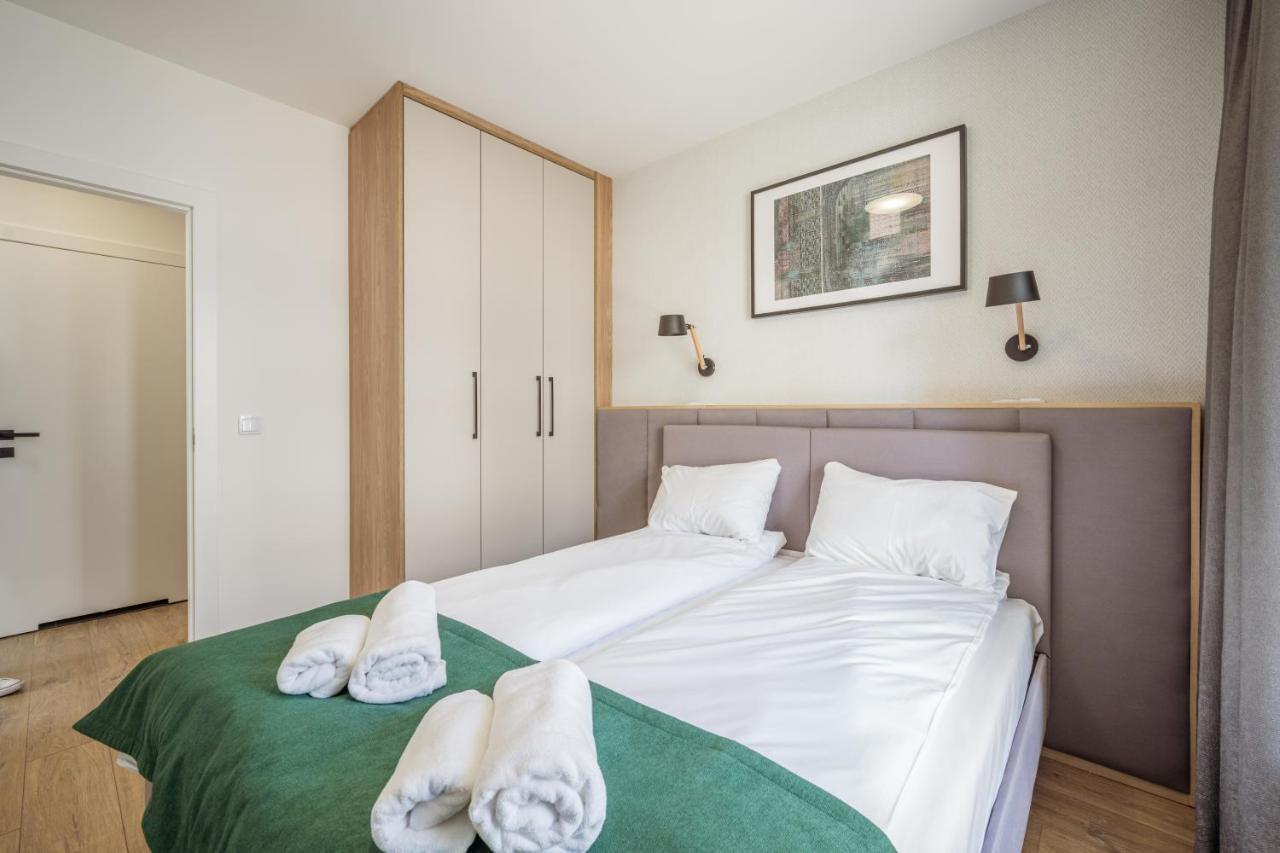 Marina Apartments Zoo Вроцлав Екстериор снимка